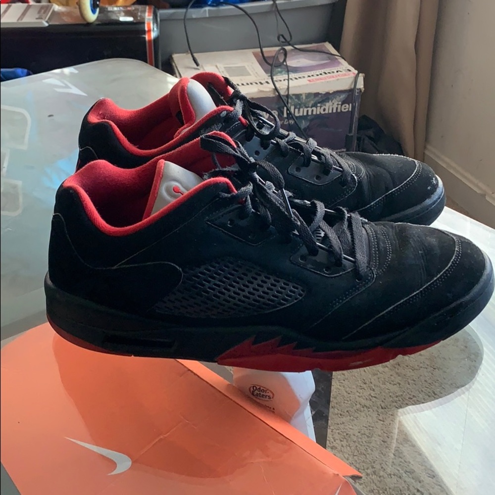 Air Jordan Retro 5 Low “Fire Red”